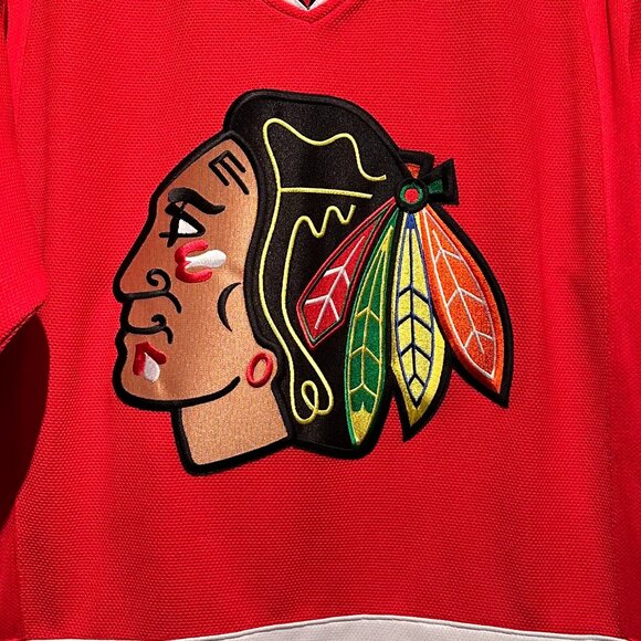 Reebok NHL Men's Small Chicago Blackhawks Hockey Players Jersey - Picture 2 of 5